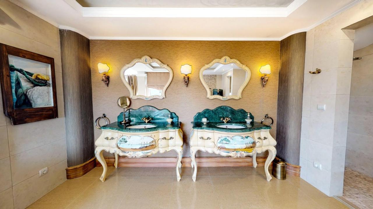 Luxury Villa Allure Dhafnes Екстериор снимка