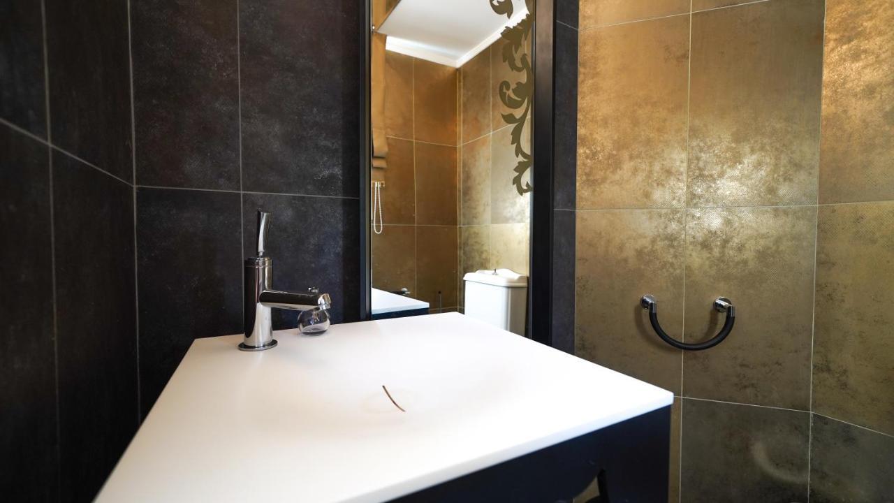 Luxury Villa Allure Dhafnes Екстериор снимка