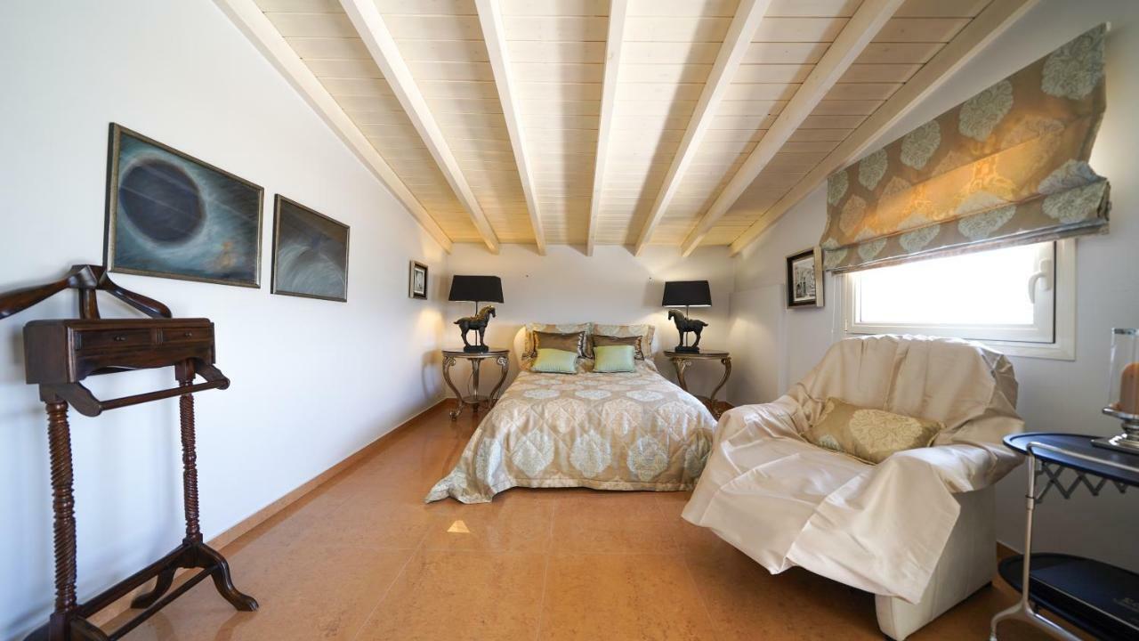 Luxury Villa Allure Dhafnes Екстериор снимка