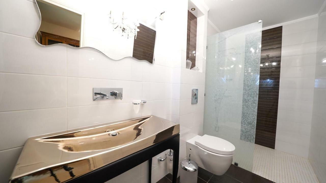 Luxury Villa Allure Dhafnes Екстериор снимка